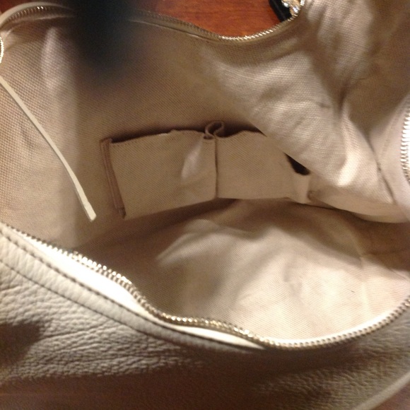 - Never used large Gucci hobo - Picture 8 of 14